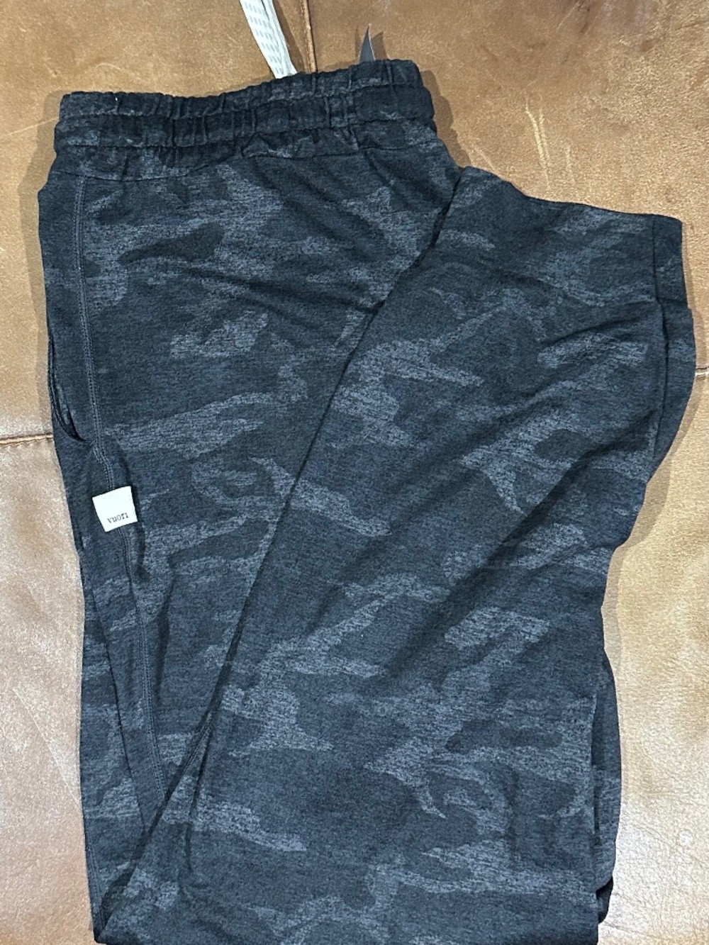 Women’s Vuori Joggers